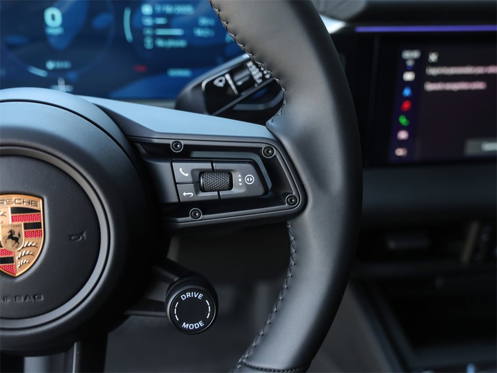 New 2025 Porsche Macan 4 Electric image 19