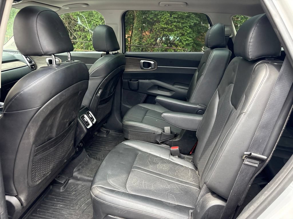 Certified 2022 Kia Sorento X-Line EX AWD/4WD image 9