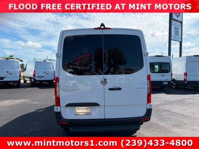Used 2019 Freightliner Sprinter 2500 RWD image 20