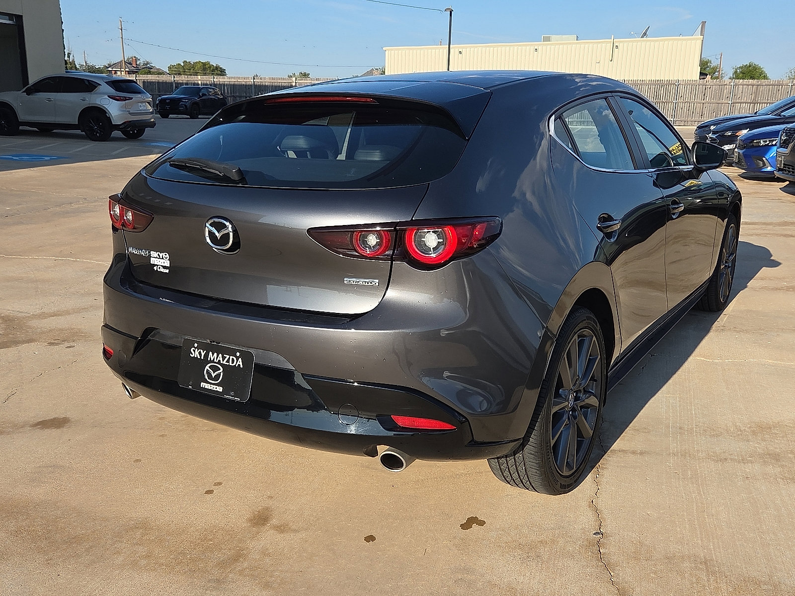 Used 2023 MAZDA MAZDA3 s image 5