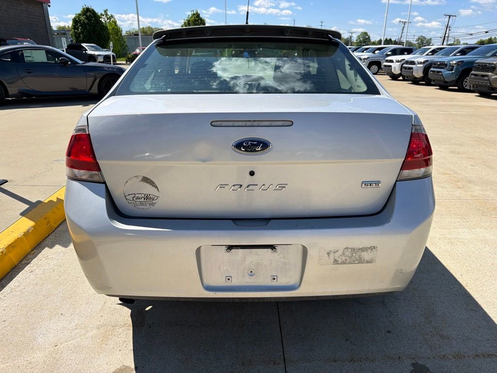Used 2009 Ford Focus SES FWD image 6