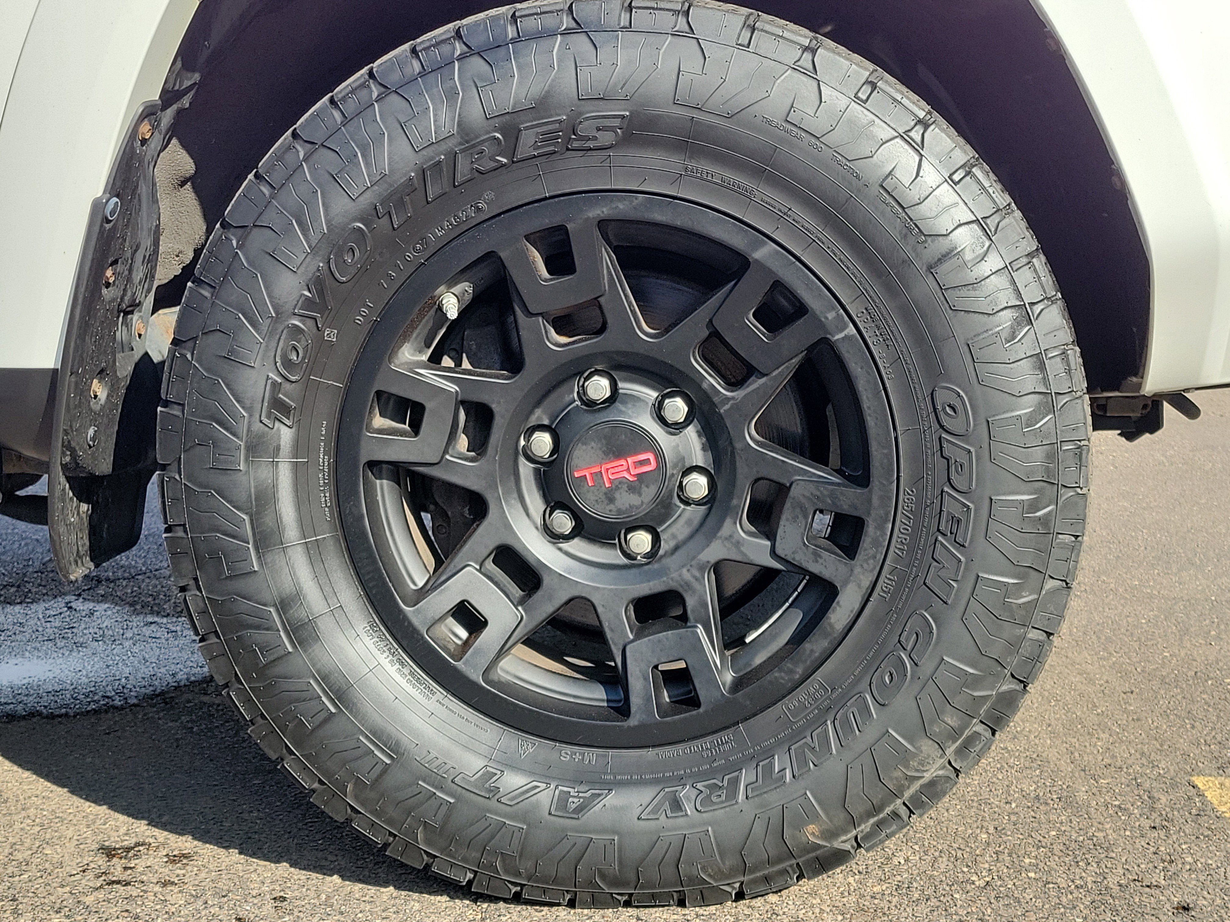 Used 2017 Toyota 4Runner TRD Off-Road image 5