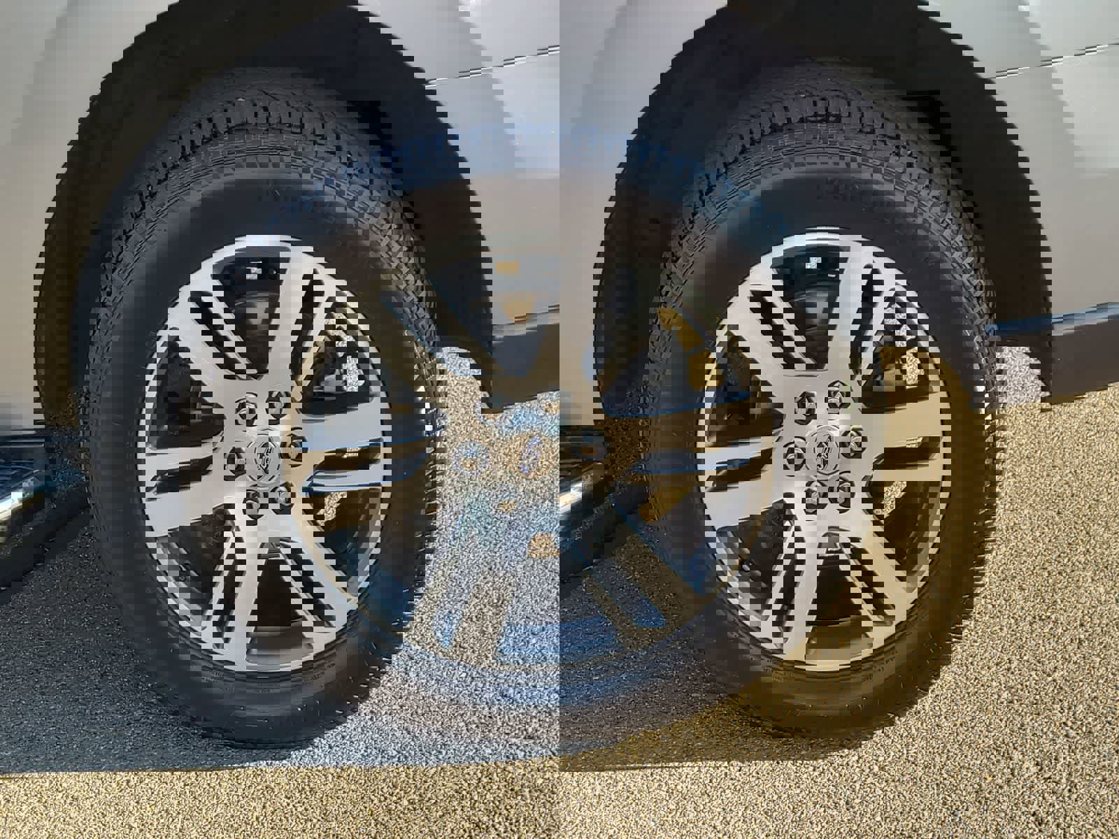 Used 2023 Ford Expedition Limited image 16