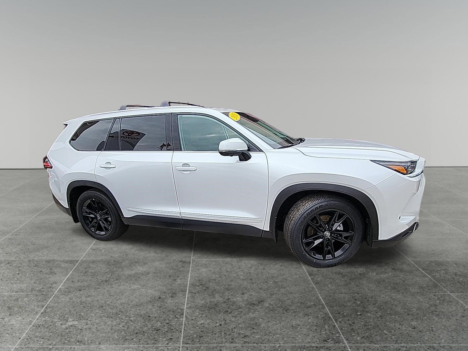 Certified 2025 Toyota Grand Highlander AWD image 8