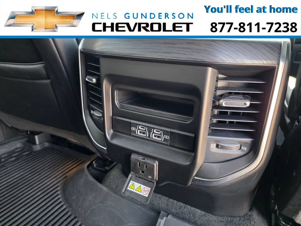 Used 2023 RAM 1500 Laramie AWD/4WD image 13