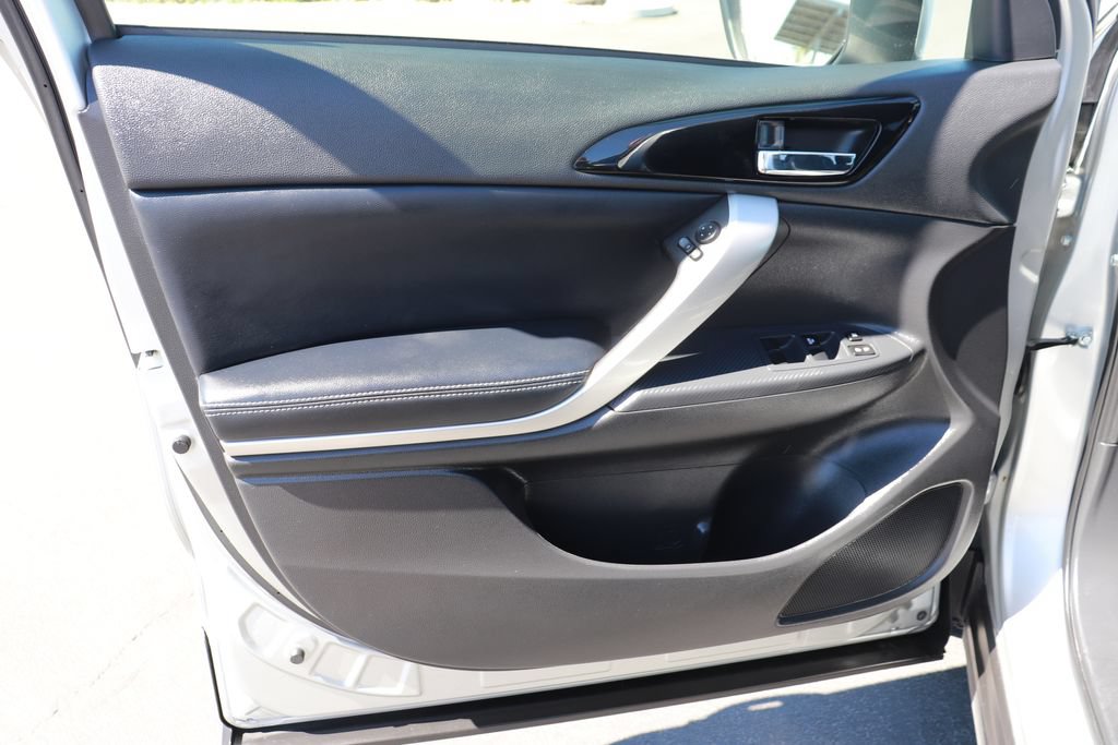 Used 2024 Mitsubishi Eclipse Cross SE AWD/4WD image 9