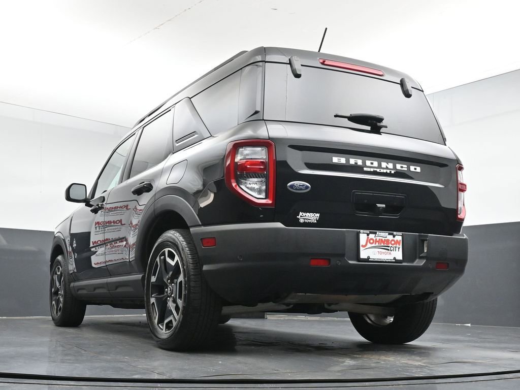 Used 2023 Ford Bronco Sport Outer Banks w/ Tech Package image 41