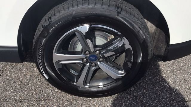 Certified 2021 Ford Edge SEL w/ Convenience Package image 12