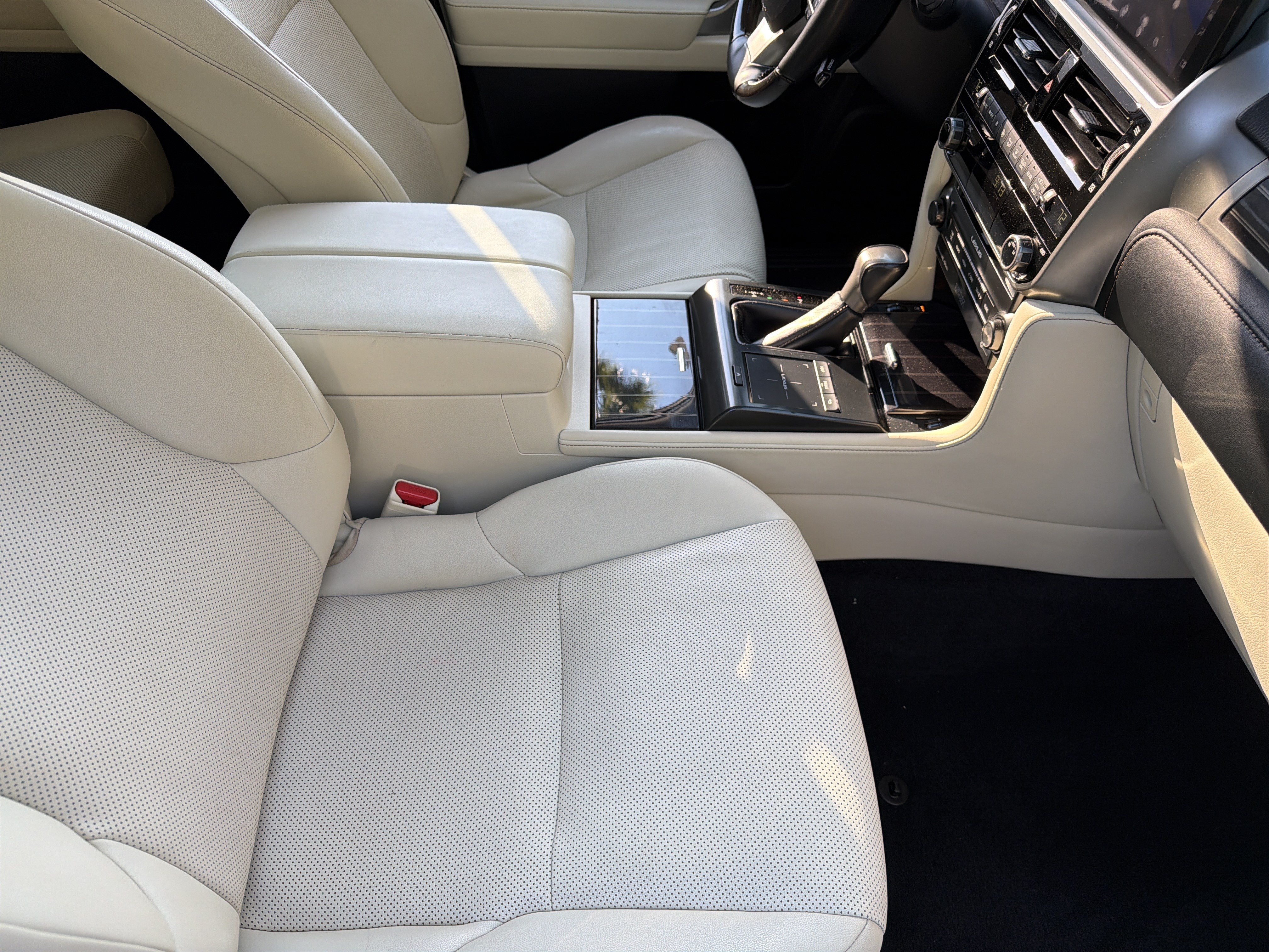 Certified 2023 Lexus GX 460 Premium AWD/4WD image 42