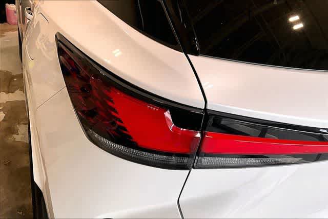 Used 2023 Lexus RX 350h w/ Cold Area Package AWD/4WD image 23