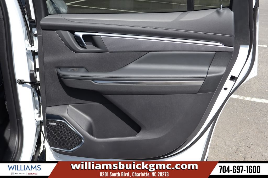 New 2026 Buick Enclave Sport Touring w/ Power Package FWD image 23