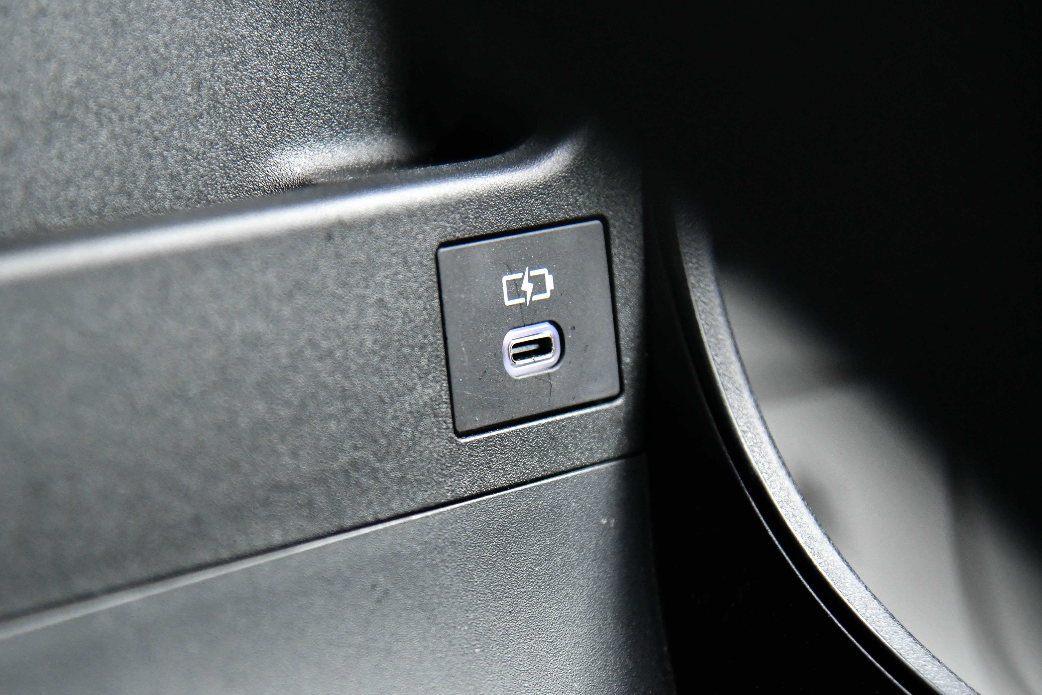 Used 2024 Toyota bZ4X AWD w/ Weather Package image 30