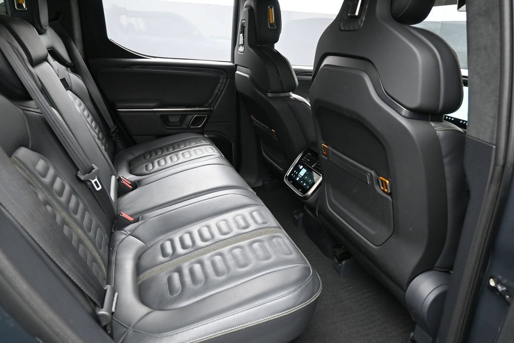 Used 2022 Rivian R1T Adventure AWD/4WD image 31