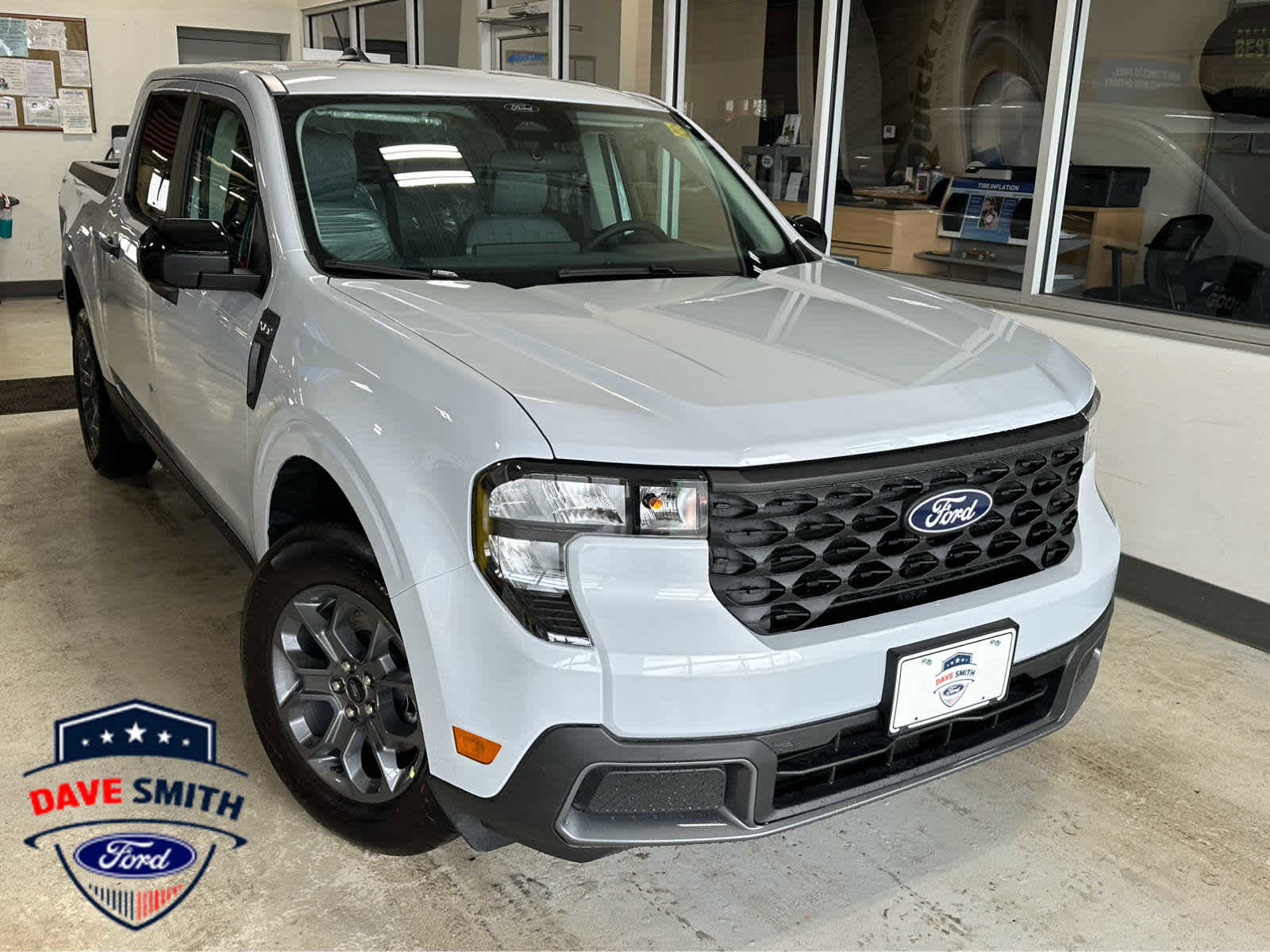 New 2026 Ford Maverick XLT w/ XLT Luxury Package AWD/4WD image 4