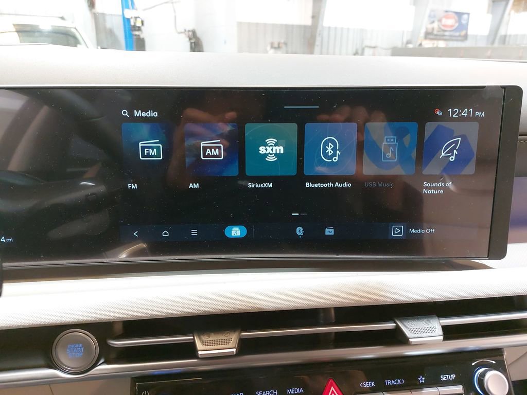 New 2026 Hyundai Tucson Limited FWD image 21