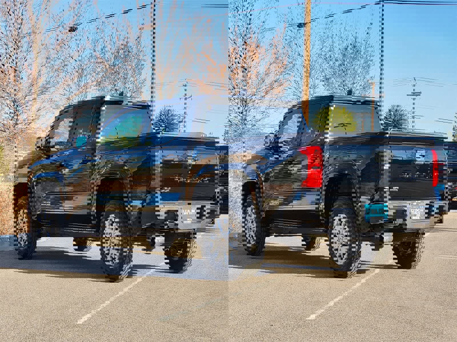 Used 2025 Toyota Tacoma SR5 image 7