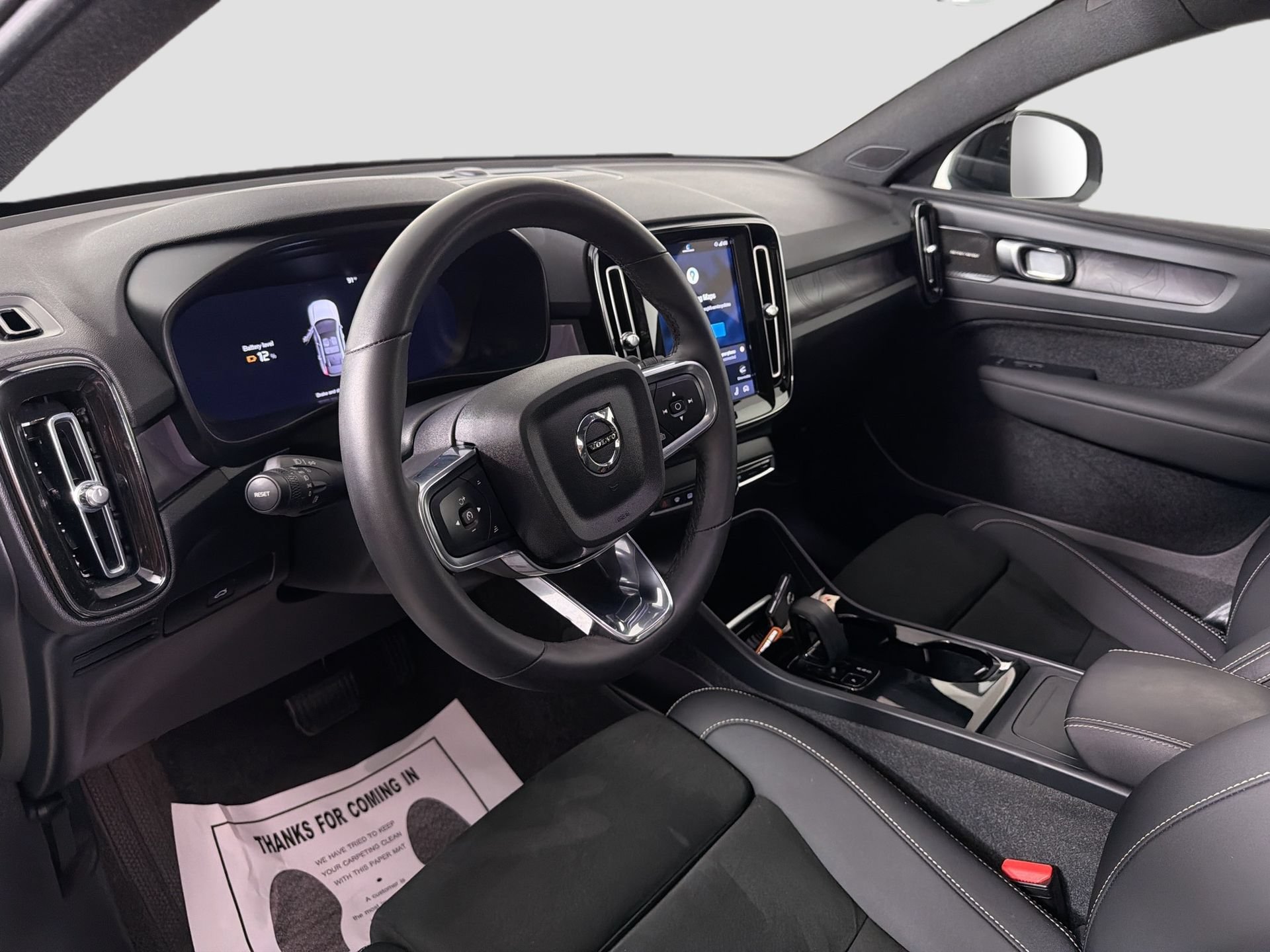 Certified 2023 Volvo C40 P8 Recharge Ultimate AWD/4WD image 10