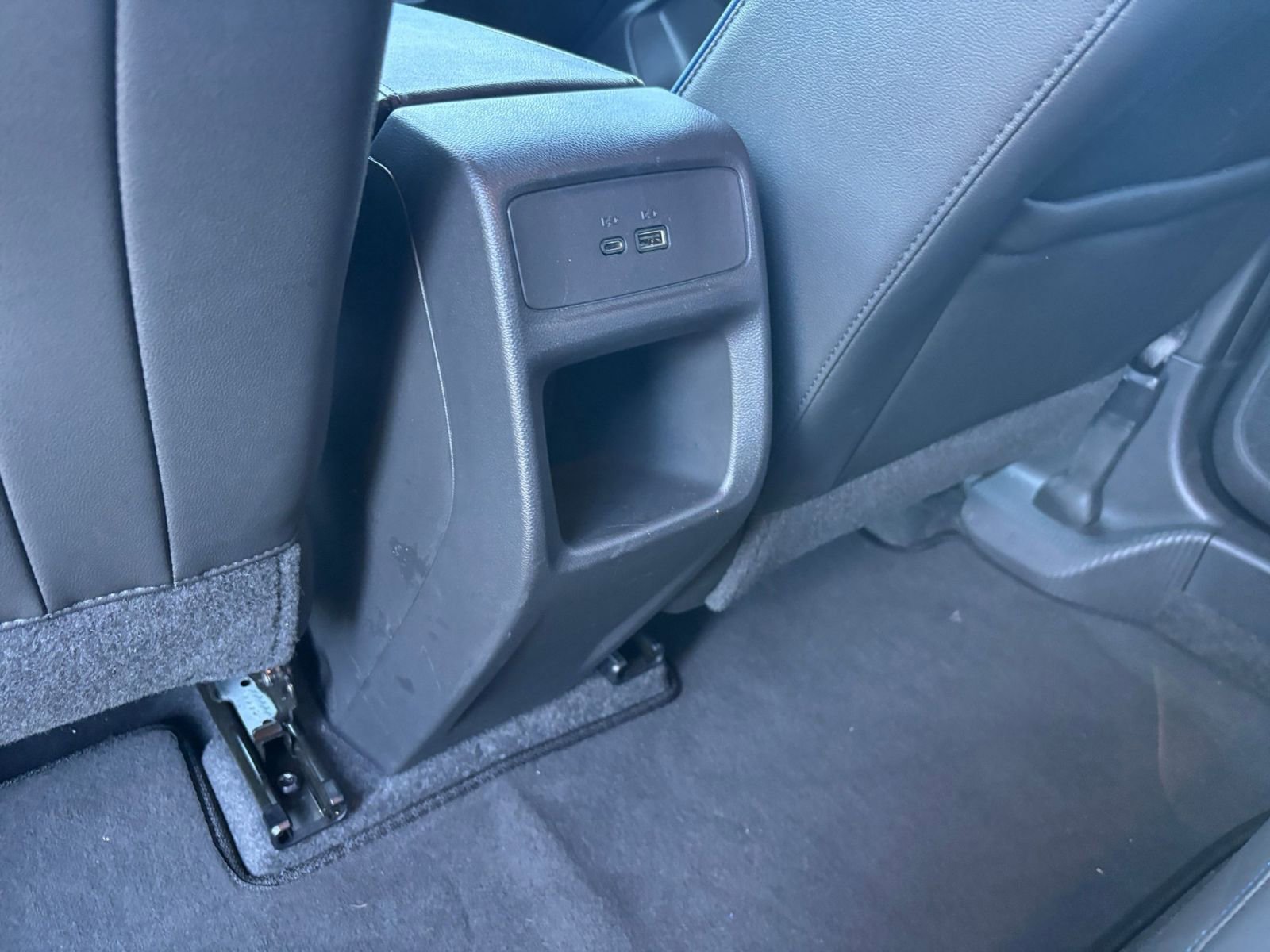 Used 2025 Buick Envista Sport Touring image 24