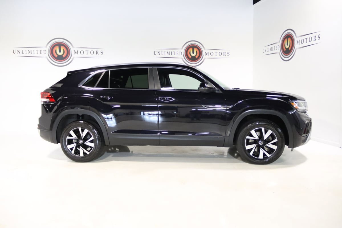 Used 2020 Volkswagen Atlas Cross Sport SEL image 29