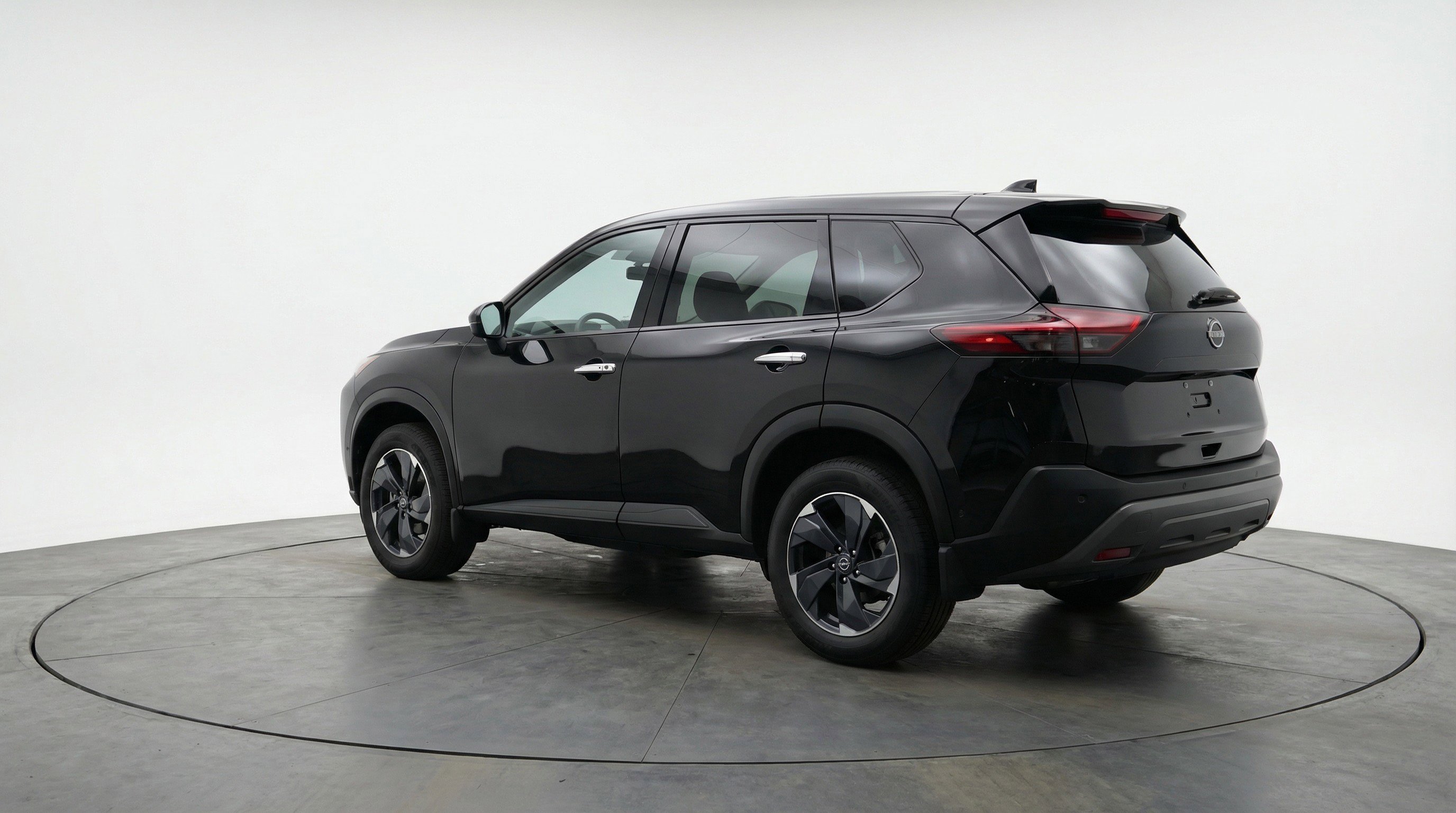 Used 2025 Nissan Rogue SV image 6