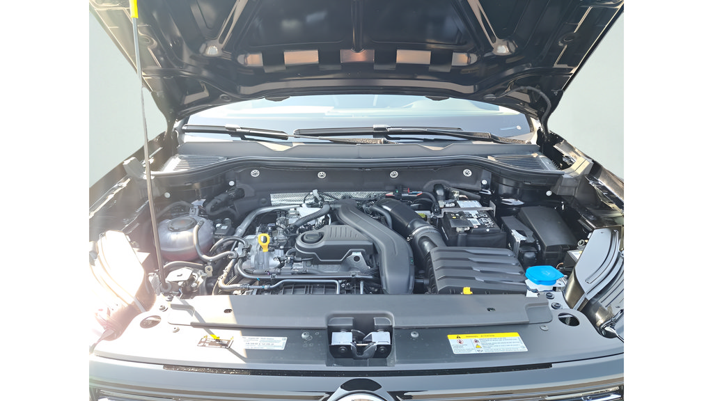 New 2025 Volkswagen Taos S AWD/4WD image 26