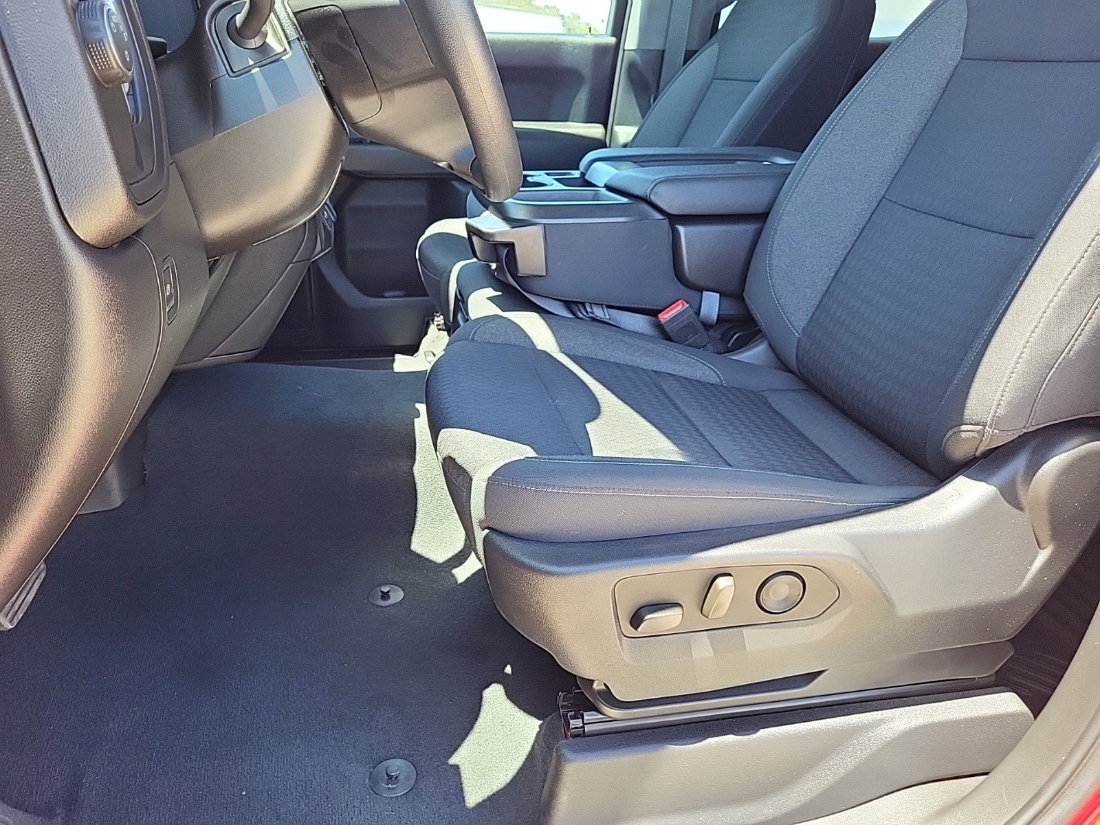 Certified 2022 Chevrolet Silverado 1500 Custom image 14