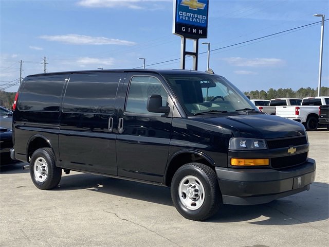 Used 2021 Chevrolet Express 2500 w/ Driver Convenience Package image 9