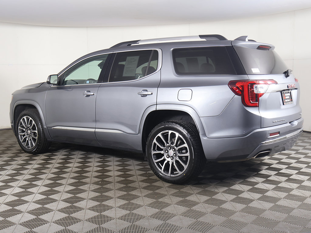 Used 2021 GMC Acadia Denali w/ Denali Technology Package AWD/4WD image 14