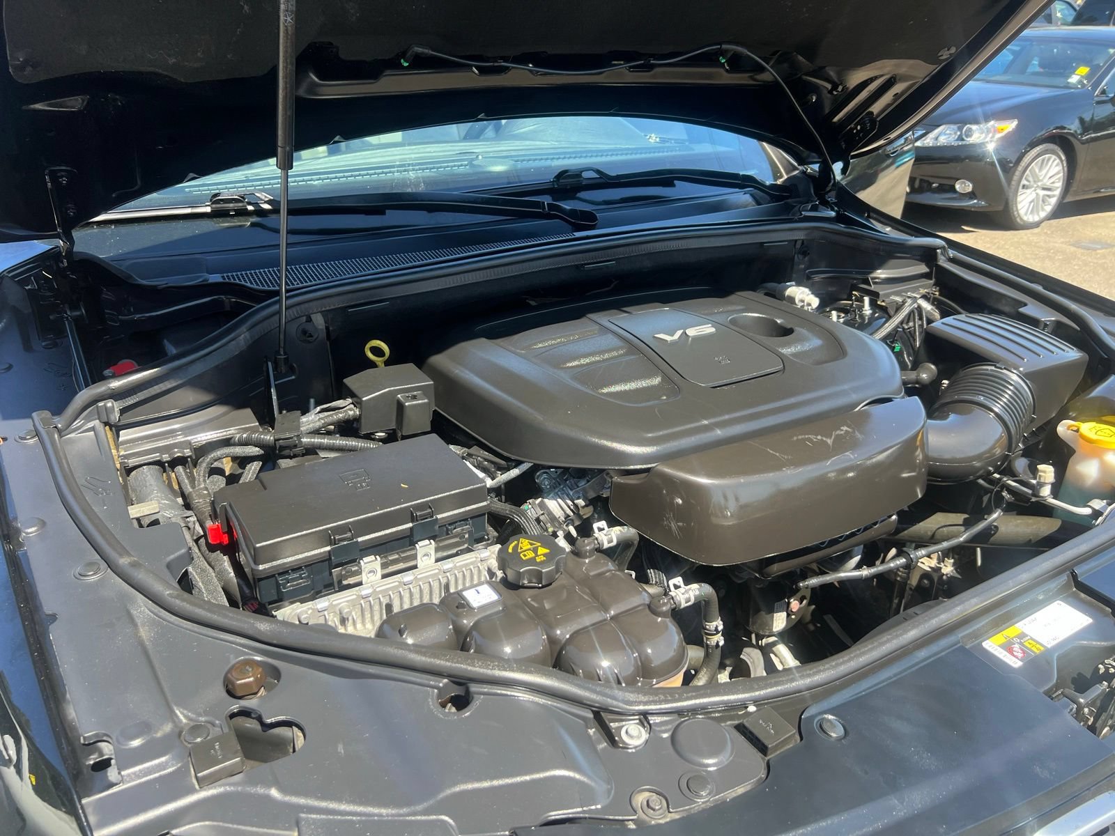 Used 2018 Jeep Grand Cherokee Limited AWD/4WD image 15