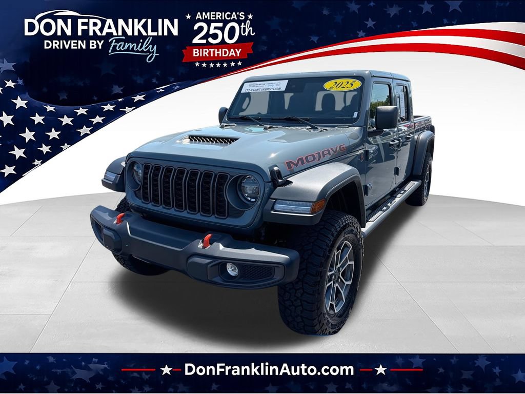 Used 2025 Jeep Gladiator Mojave w/ Convenience Group