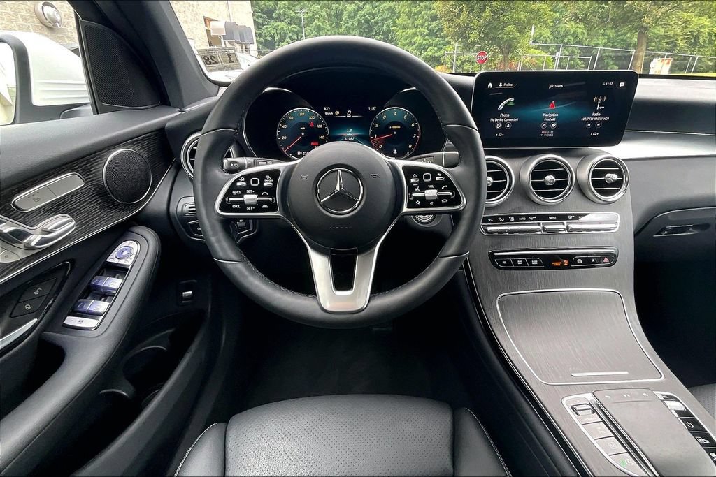 Certified 2022 Mercedes-Benz GLC 300 4MATIC image 5