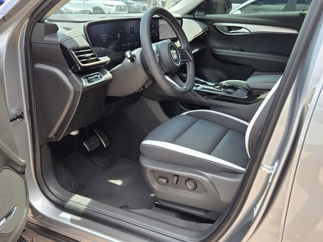 Used 2025 Buick Envision Sport Touring AWD/4WD image 14