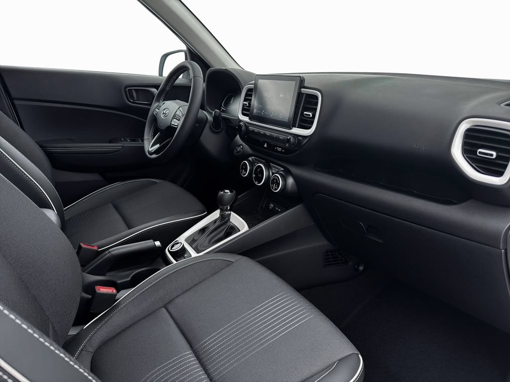 New 2026 Hyundai Venue SEL FWD image 23