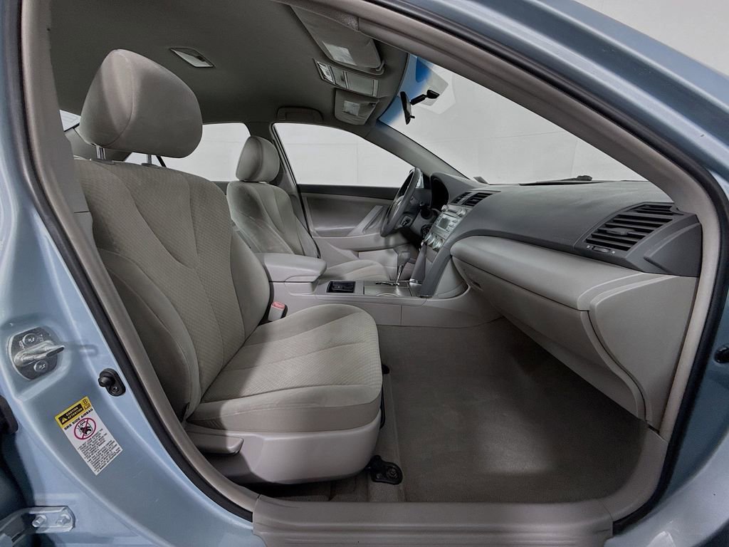 Used 2007 Toyota Camry LE FWD image 24