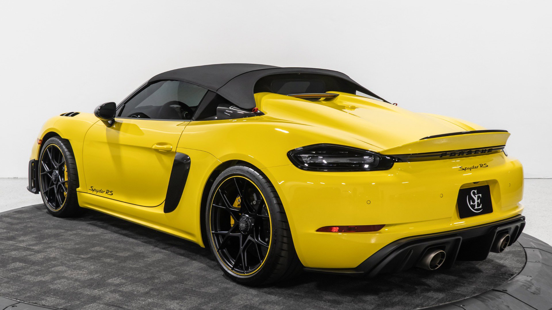 Used 2024 Porsche 718 Boxster Spyder RS image 18