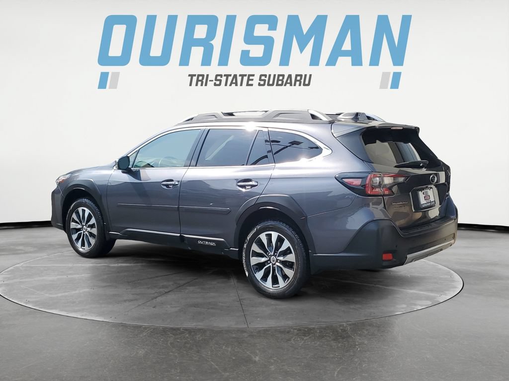 Certified 2023 Subaru Outback Touring XT AWD/4WD image 4