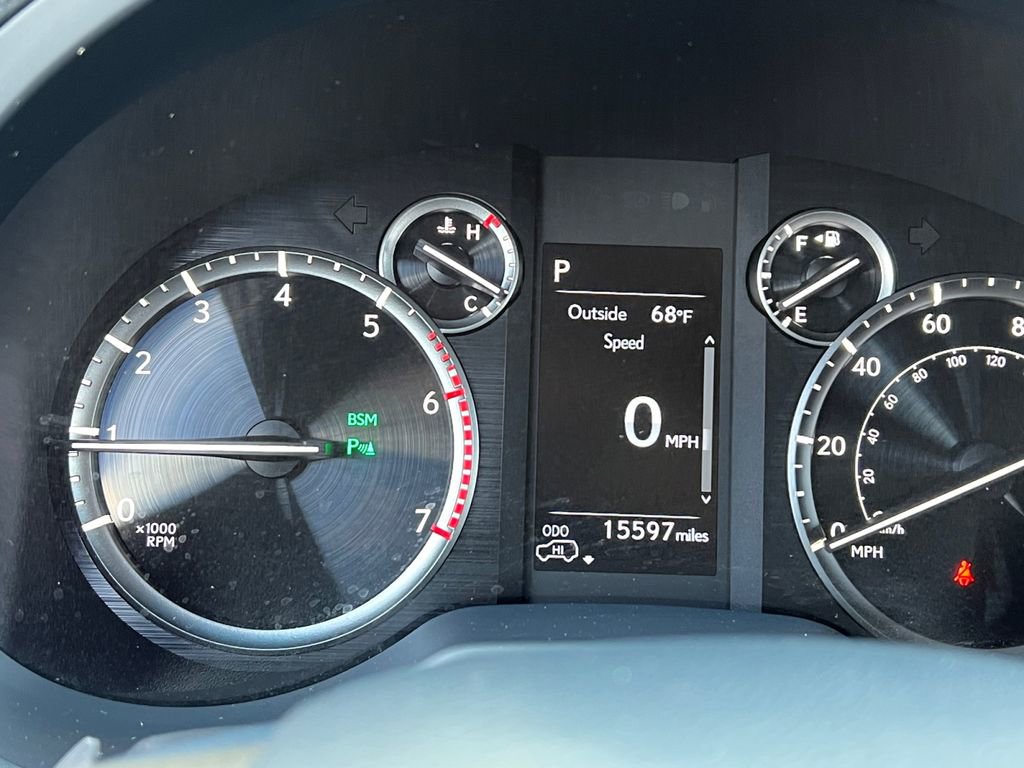 Certified 2021 Lexus GX 460 Luxury w/ Accessory Package image 24