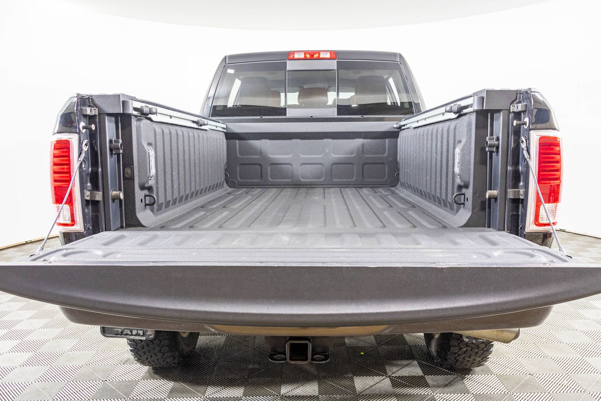 Used 2018 RAM 2500 Longhorn w/ Convenience Group image 41