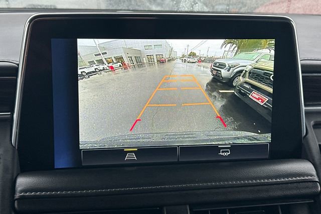 Used 2023 Chevrolet Suburban LT image 27