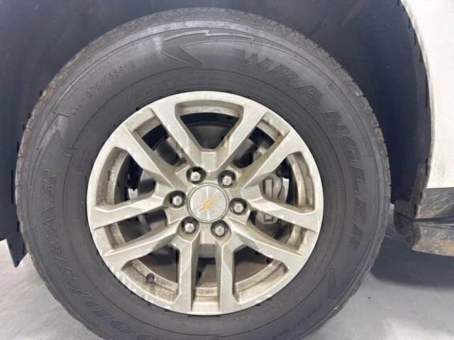 Used 2023 Chevrolet Suburban LT RWD image 11