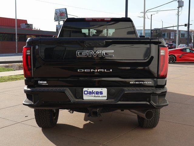 New 2026 GMC Sierra 2500 Denali Ultimate image 4