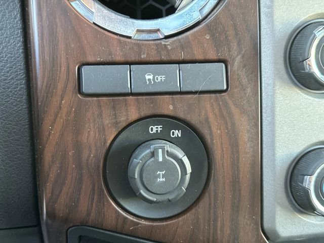 Used 2013 Ford F250 Lariat w/ Lariat Ultimate Pkg image 25