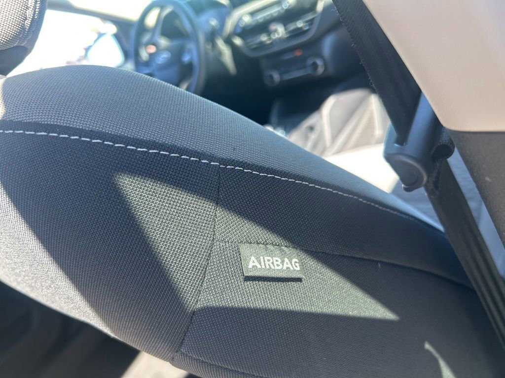 Used 2020 Ford Escape SE image 22