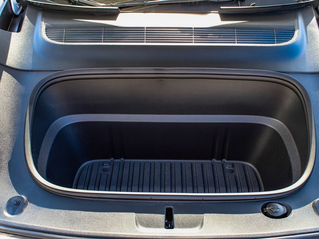 Used 2026 Tesla Model Y Long Range image 45