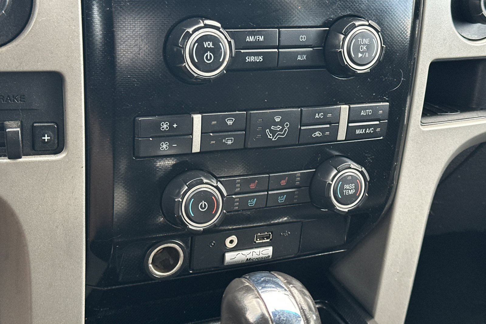 Used 2012 Ford F150 FX4 w/ FX Luxury Pkg image 18