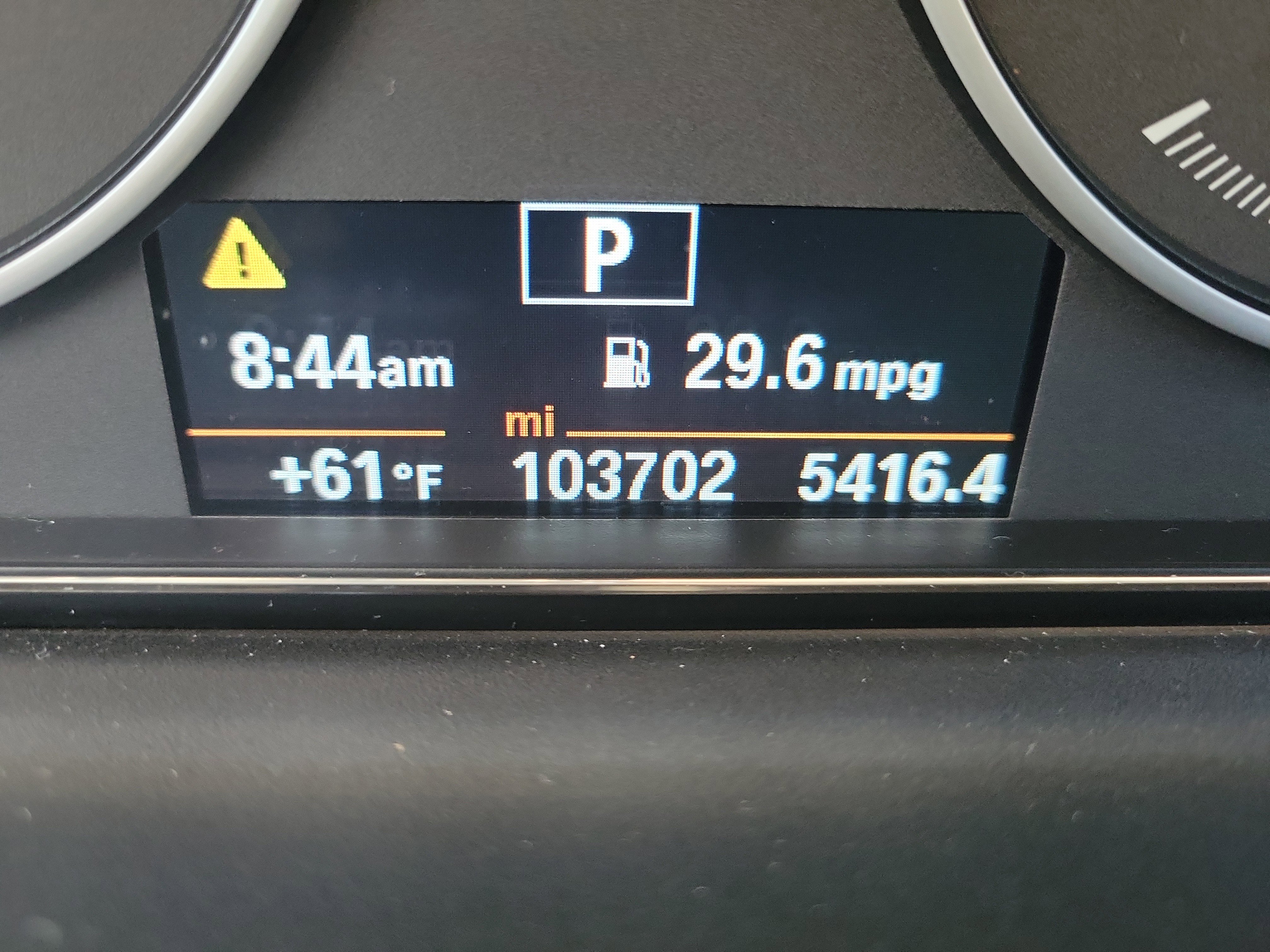 Used 2014 BMW 320i Sedan image 26