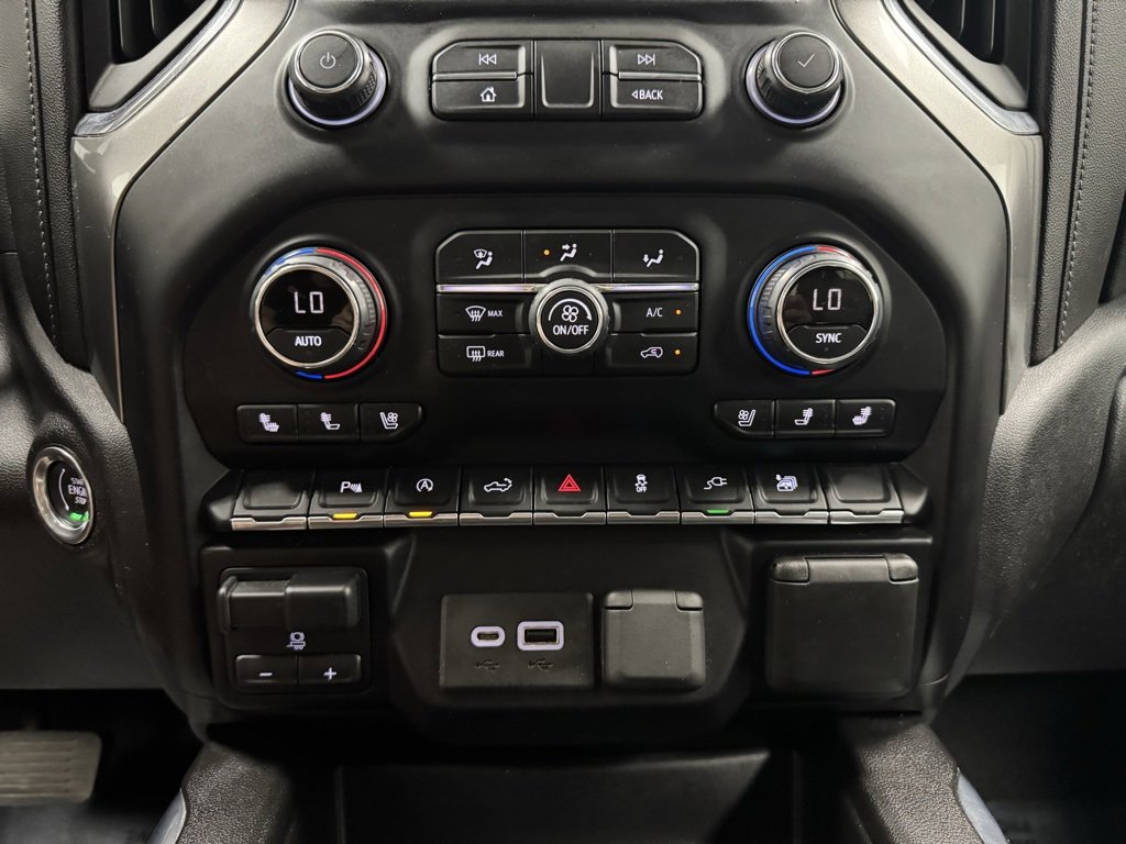 Used 2021 Chevrolet Silverado 1500 LTZ image 42