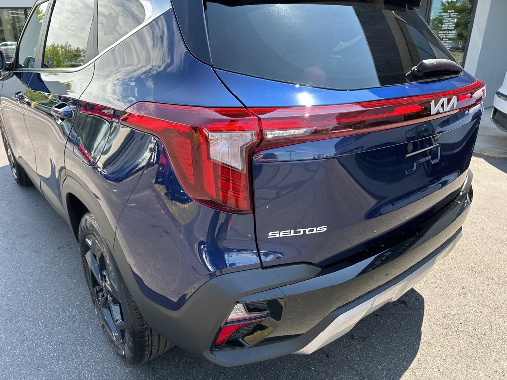 New 2026 Kia Seltos EX w/ EX Sunroof Package image 9