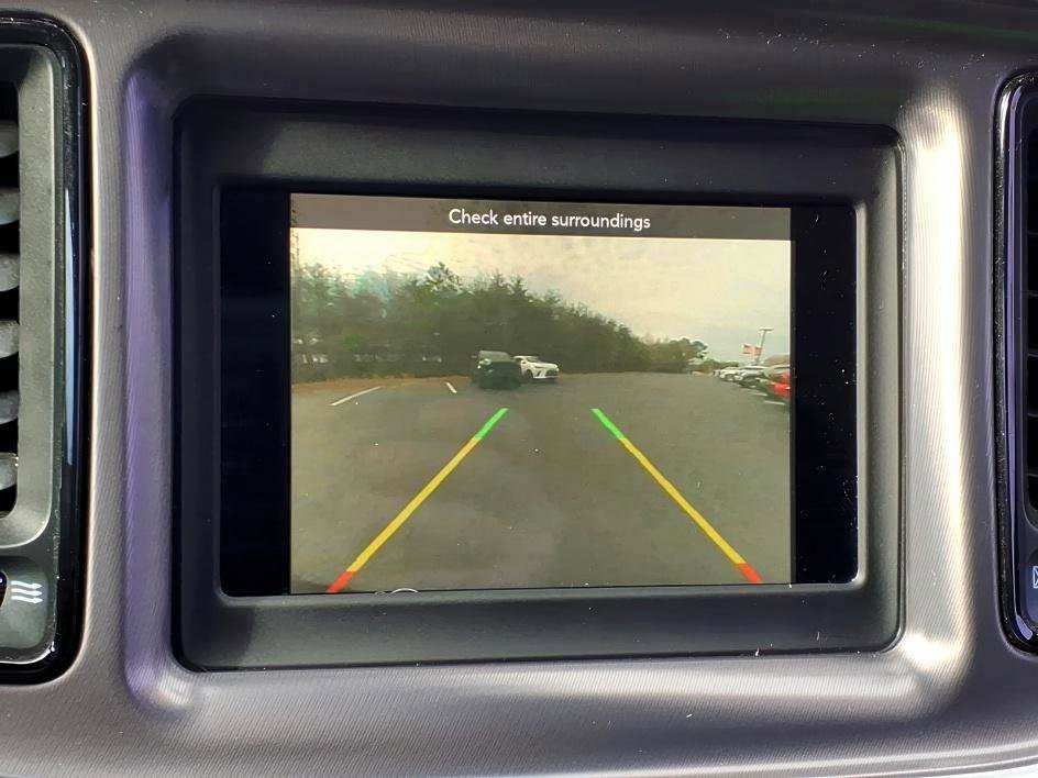 Used 2021 Dodge Challenger SXT image 18