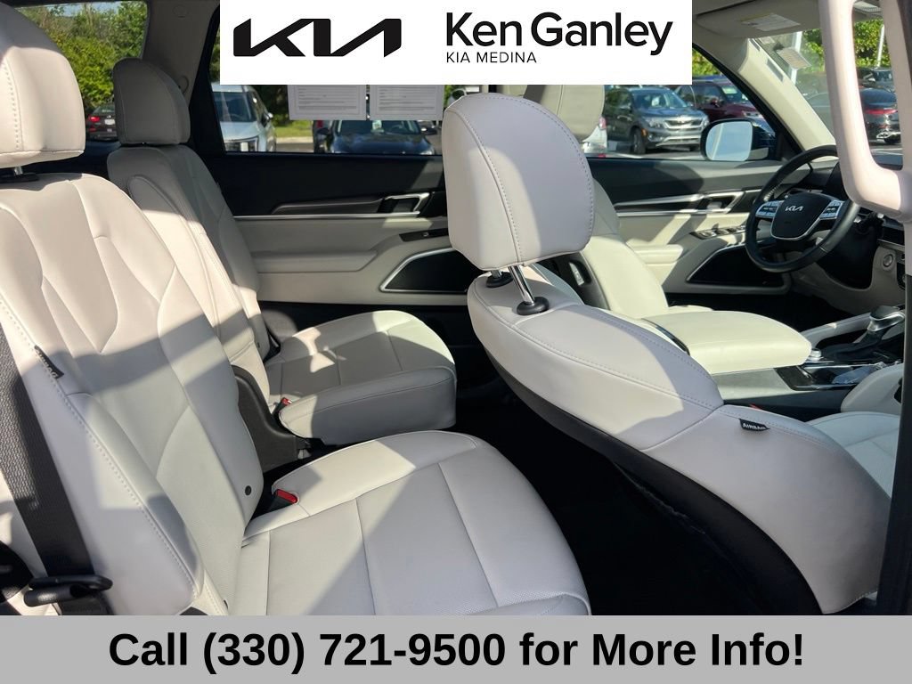 Certified 2024 Kia Telluride S w/ S Sunroof Package AWD/4WD image 57